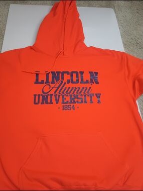 Lincoln University PA Alumni Hoody Size L Gildan